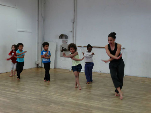 nadege fenghom cours de danse africaine momboye